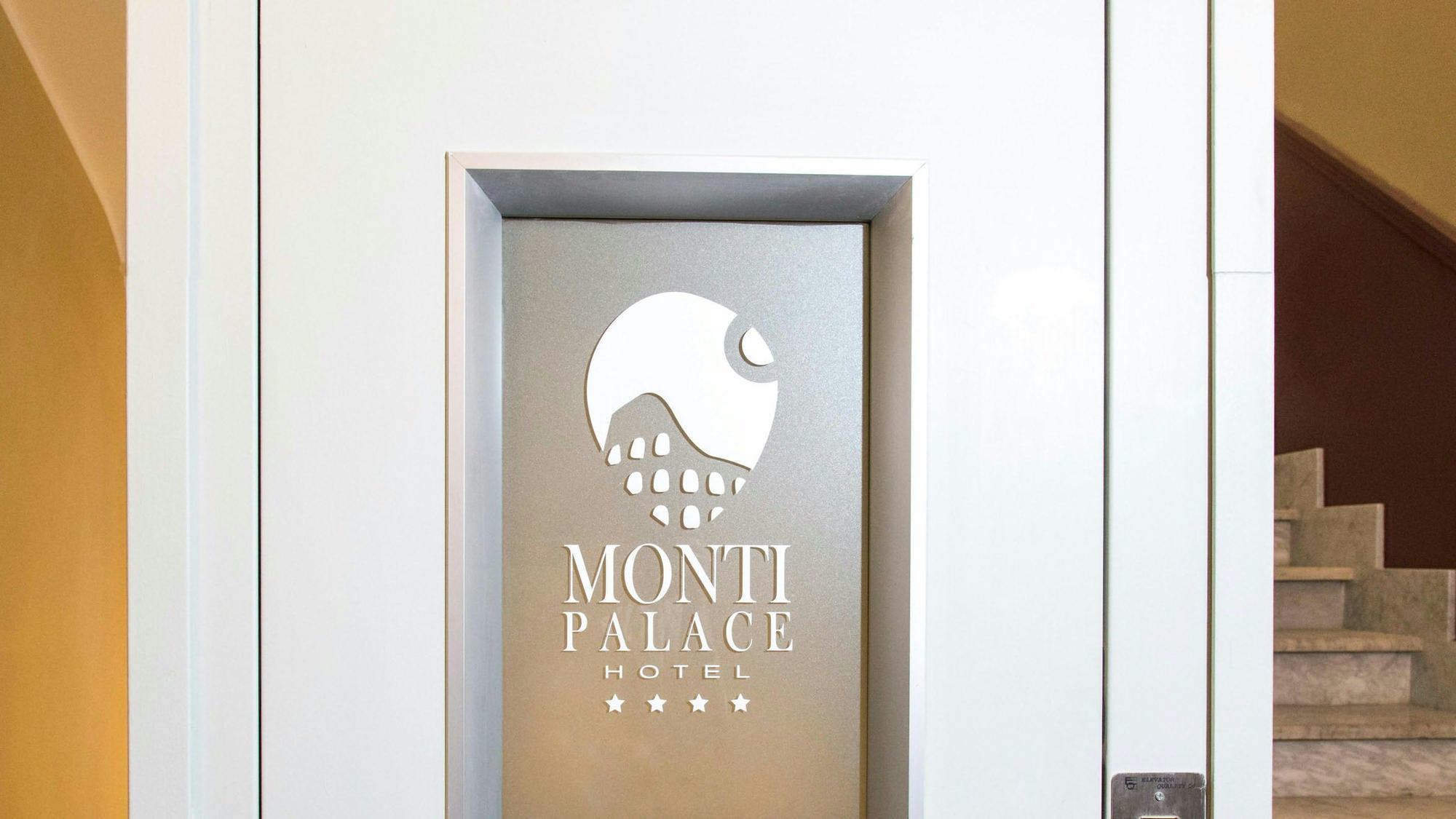 Monti Palace Hotel Rome Interior photo